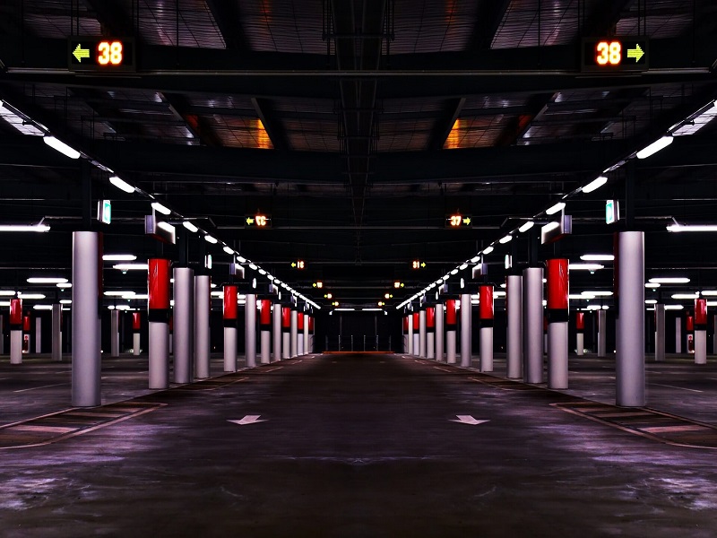 parking-garage-984253_1920.jpg