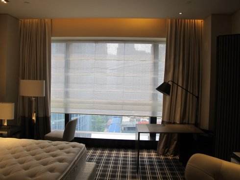 智能電動(dòng)窗簾與普通窗簾相比，優(yōu)勢(shì)在哪里？